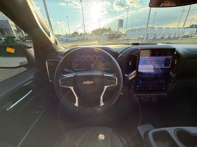 Photo of 2019 Silver Ice Metallic Chevrolet Silverado 1500