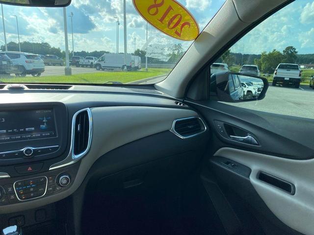 Photo of 2018 Storm Blue Metallic Chevrolet Equinox
