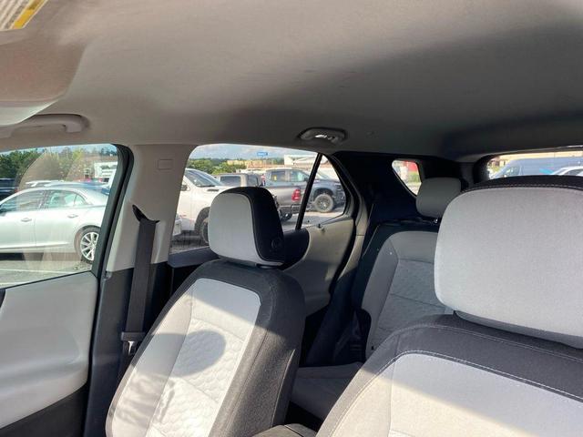 Photo of 2018 Storm Blue Metallic Chevrolet Equinox