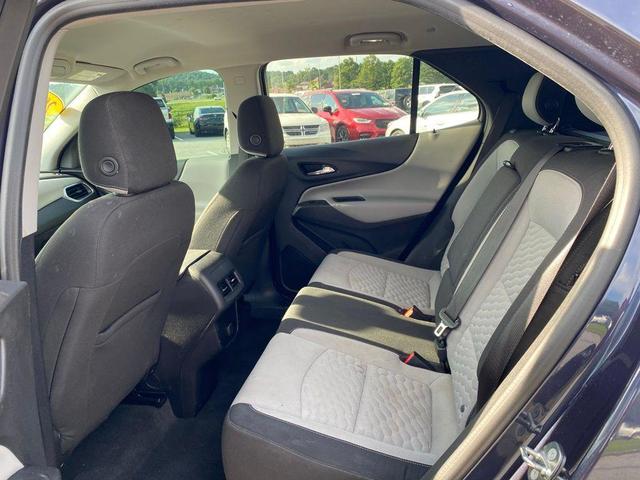 Photo of 2018 Storm Blue Metallic Chevrolet Equinox