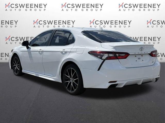 Photo of 2021 White Toyota Camry