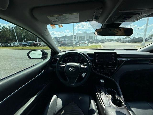 Photo of 2021 White Toyota Camry