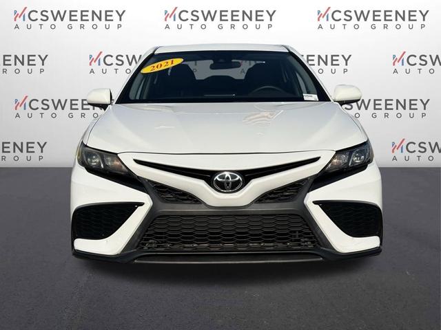 Photo of 2021 White Toyota Camry