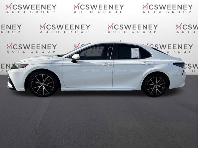 Photo of 2021 White Toyota Camry