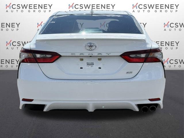 Photo of 2021 White Toyota Camry