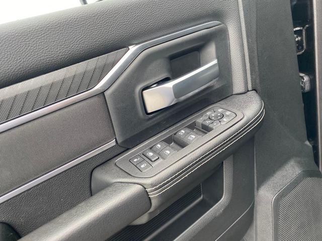 Photo of 2025 Granite Crystal Clearcoat Metallic RAM 2500