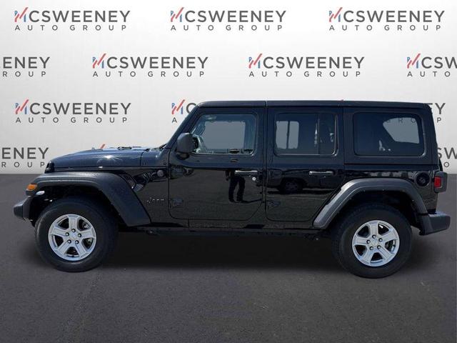Photo of 2022 Black Clearcoat Jeep Wrangler Unlimited