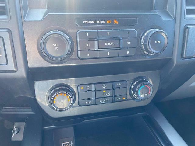 Photo of 2019 Black Ford F-150