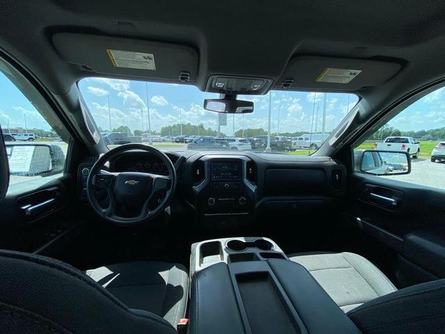 Photo of 2020 Silver Ice Metallic Chevrolet Silverado 1500