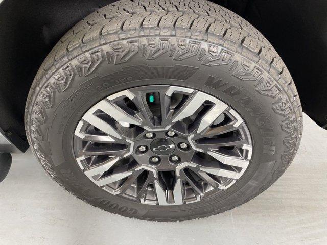 Photo of 2025 Sterling Gray Metallic Chevrolet Tahoe