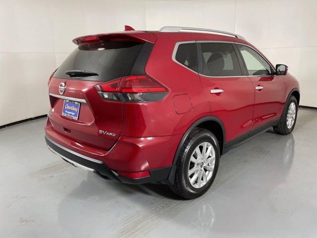 Photo of 2017 Palatial Ruby Nissan Rogue