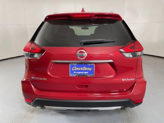 Photo of 2017 Palatial Ruby Nissan Rogue