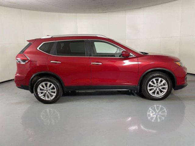 Photo of 2017 Palatial Ruby Nissan Rogue