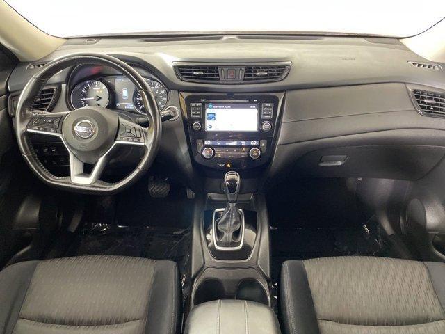 Photo of 2017 Palatial Ruby Nissan Rogue