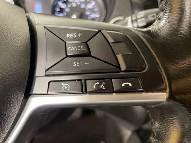 Photo of 2017 Palatial Ruby Nissan Rogue