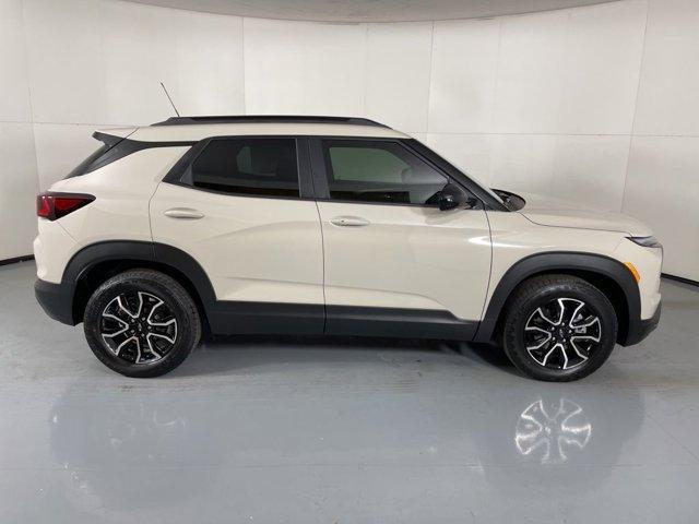 Photo of 2026 White Sand Chevrolet Trailblazer