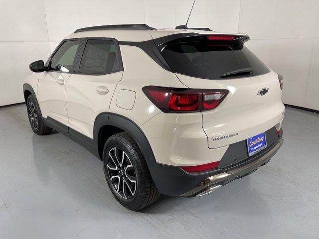 Photo of 2026 White Sand Chevrolet Trailblazer