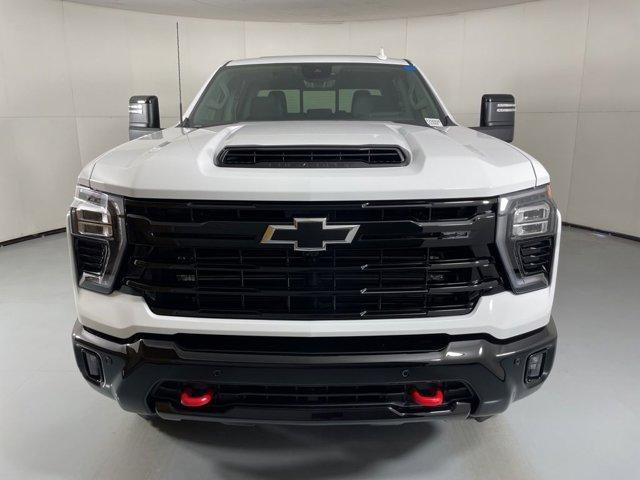 Photo of 2025 Summit White Chevrolet Silverado 2500