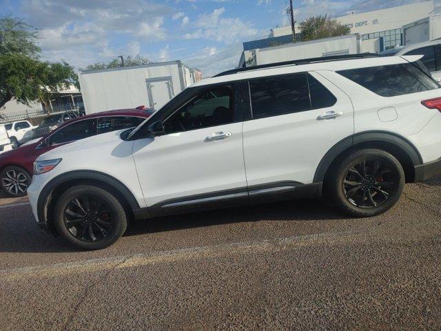 Photo of 2021 Oxford White Ford Explorer