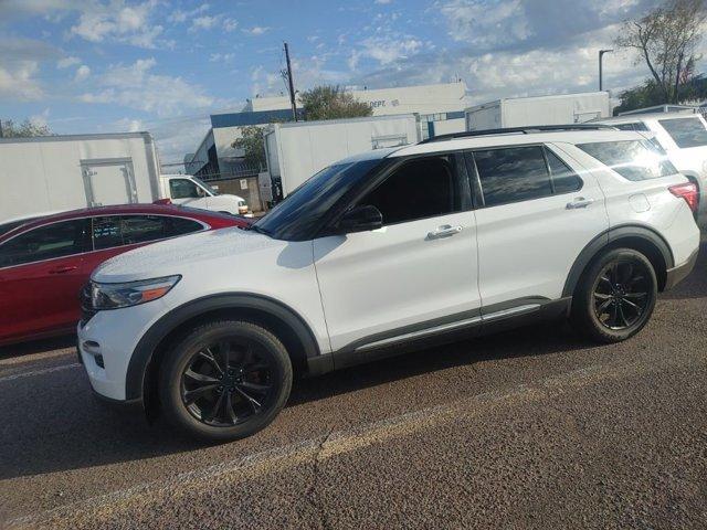 Photo of 2021 Oxford White Ford Explorer