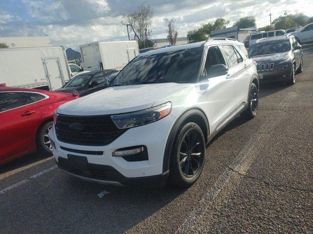 Photo of 2021 Oxford White Ford Explorer