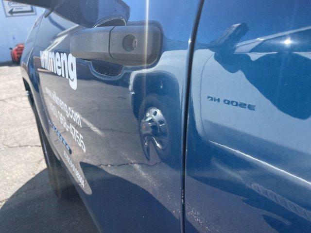Photo of 2017 Deep Ocean Blue Metallic Chevrolet Silverado 1500