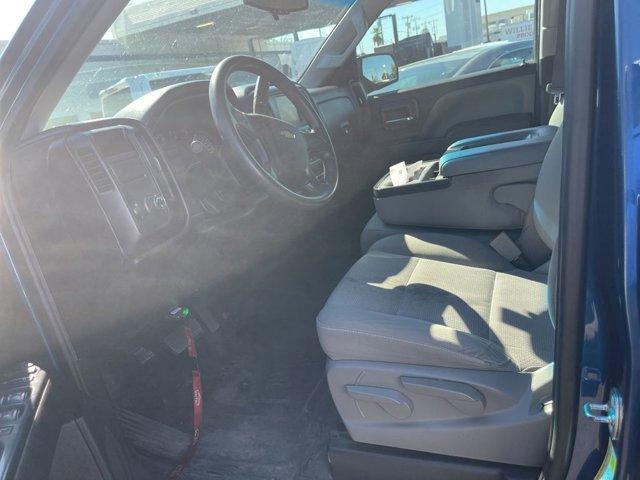 Photo of 2017 Deep Ocean Blue Metallic Chevrolet Silverado 1500