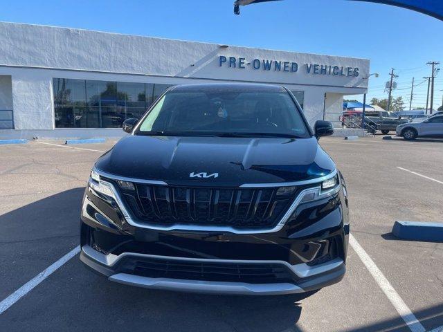 Photo of 2022 Aurora Black Kia Carnival