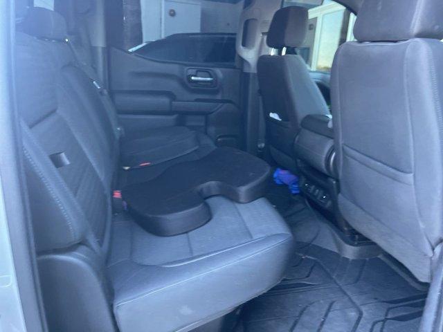 Photo of 2019 Silver Ice Metallic Chevrolet Silverado 1500