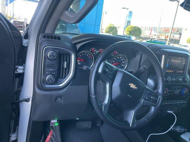 Photo of 2019 Silver Ice Metallic Chevrolet Silverado 1500