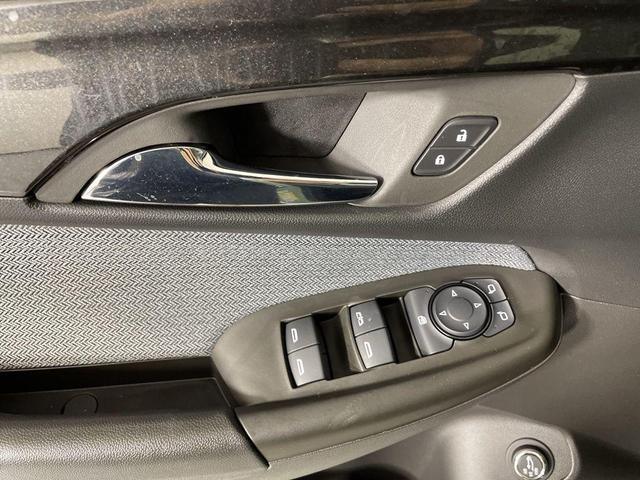 Photo of 2026 Green Chevrolet Trailblazer