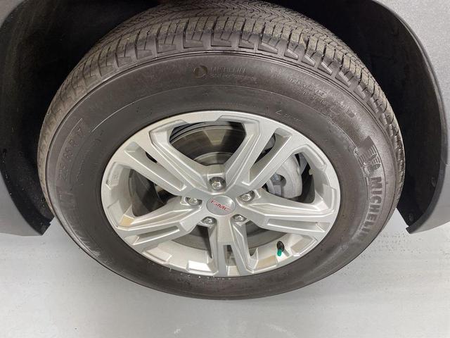 Photo of 2024 Volcanic Red GMC Terrain