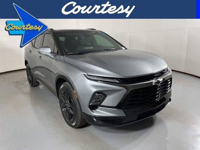 Photo of 2025 Sterling Gray Metallic Chevrolet Blazer