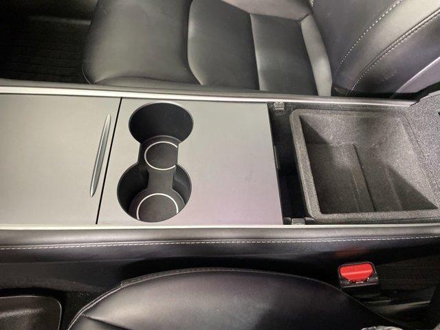 Photo of 2023 White Tesla Model 3