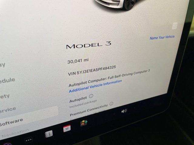 Photo of 2023 White Tesla Model 3
