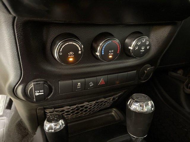 Photo of 2018 Black Clearcoat Jeep Wrangler JK