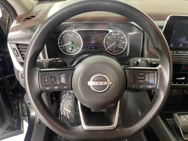 Photo of 2023 Black Nissan Rogue