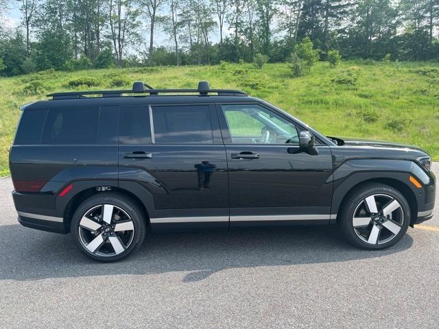 Photo of 2025 Phantom Black Hyundai SANTA FE HEV