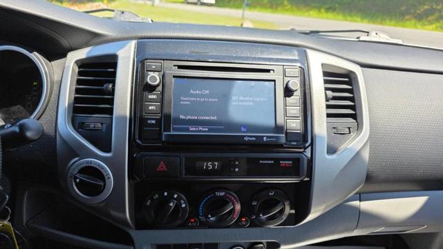 Photo of 2014 Black Toyota Tacoma