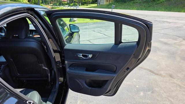 Photo of 2019 Black Volvo S60