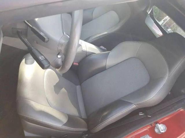 Photo of 2005 Red Chrysler Crossfire