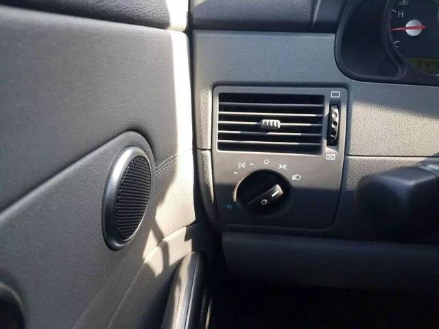 Photo of 2005 Red Chrysler Crossfire