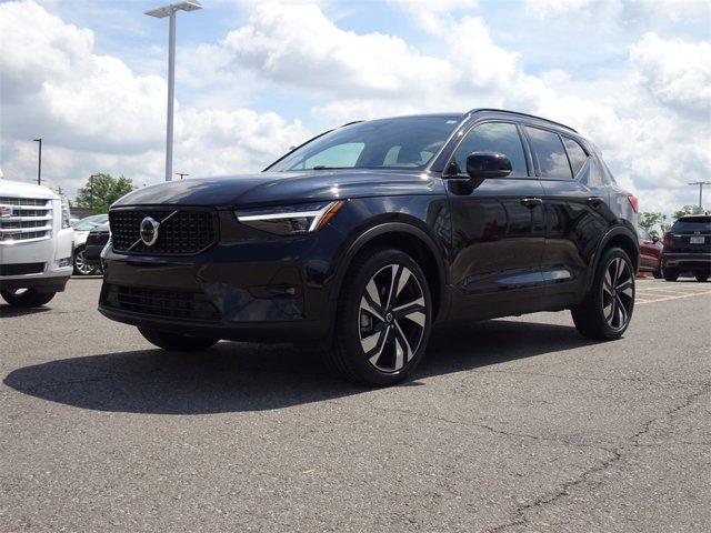 2024 Volvo XC40