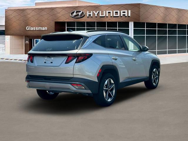 Photo of 2025 Shimmering Silver Hyundai TUCSON