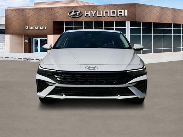 Photo of 2025 White Hyundai ELANTRA HEV