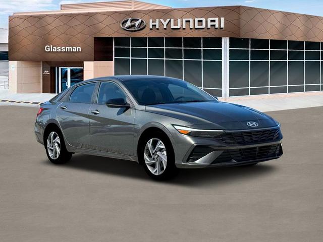 Photo of 2025 Amazon Gray Hyundai ELANTRA HEV