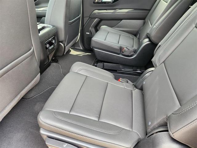Photo of 2025 Black Chevrolet Suburban