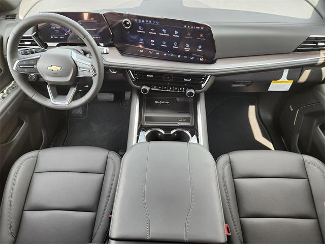Photo of 2025 Black Chevrolet Suburban