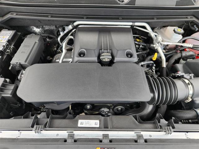 Photo of 2025 Black Chevrolet Colorado