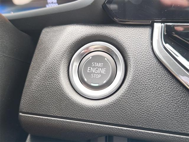 Photo of 2025 Radiant Red Chevrolet Colorado